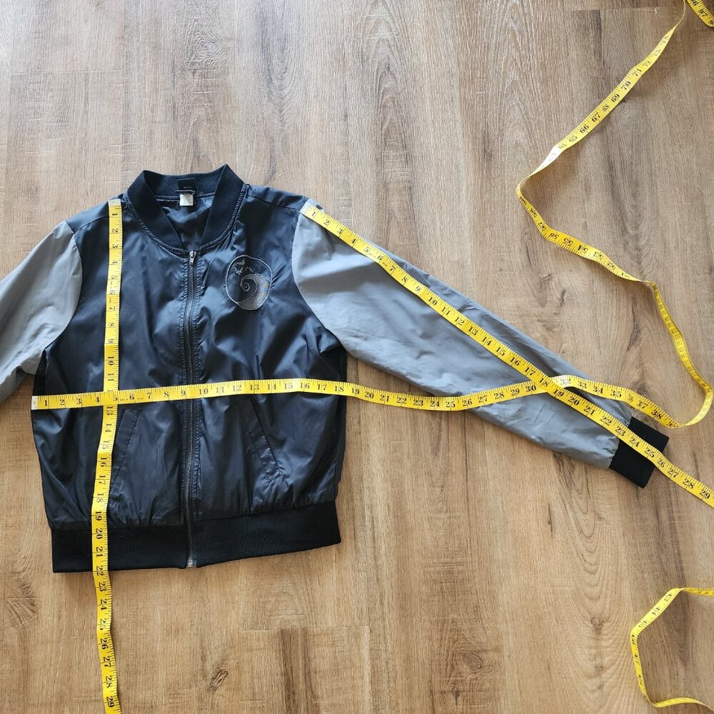 Disney Nightmare Before Christmas Halloween Town Embroidered Windbreaker Jacket - Picture 4 of 7